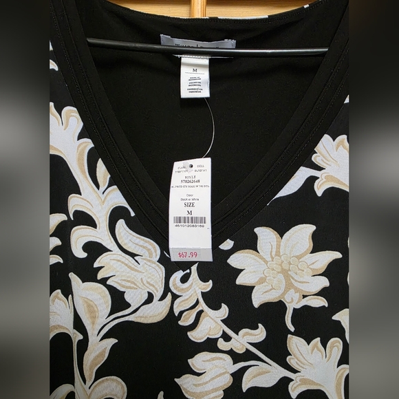 White House Black Market Black & White Floral V-Neck Maxi Dress - Picture 2 of 6